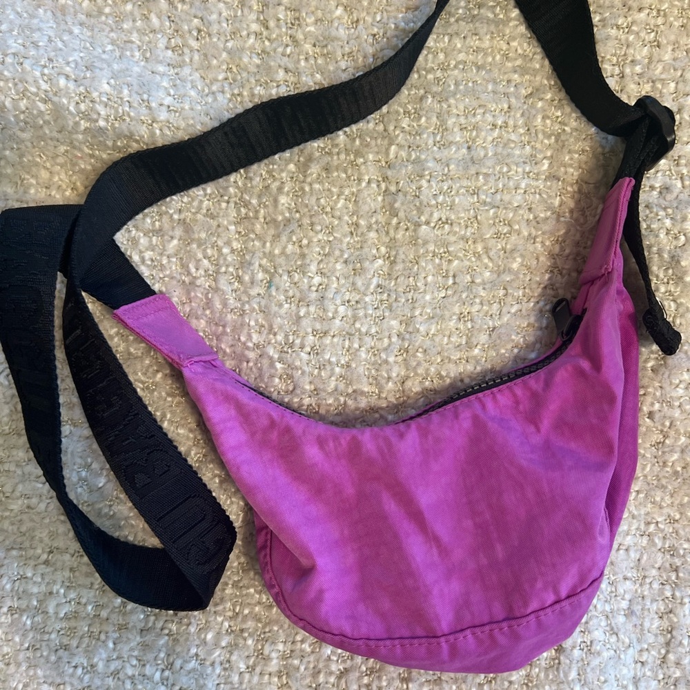BAGGU Mini Nylon Crescent Bag